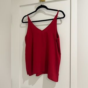 Red top, perfect for summertime!